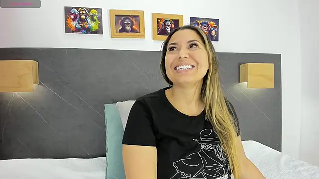 Andhrea Vale online show from February 24, 2026, 12:36 pm