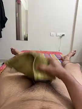 Snapshot of Aaronblazer chatting on April 12, 2026, 11:48 am Aaronblazer online show from April 12, 2026, 11:48 am