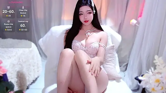 Lala-Baobei online show from December 2, 2025, 11:23 pm