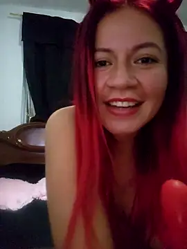 Snapshot of Power_Fire chatting on November 11, 2025, 4:45 am Power Fire online show from November 11, 2025, 4:45 am