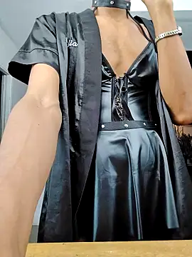 RosaliaMontero online show from November 10, 2025, 6:12 am