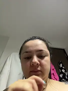 Snapshot of cleo_wale_ chatting on November 9, 2025, 1:31 pm cleo wale online show from November 9, 2025, 1:31 pm