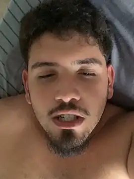 Snapshot of Bbbtro chatting on March 12, 2026, 8:37 pm Bbbtro online show from March 12, 2026, 8:37 pm