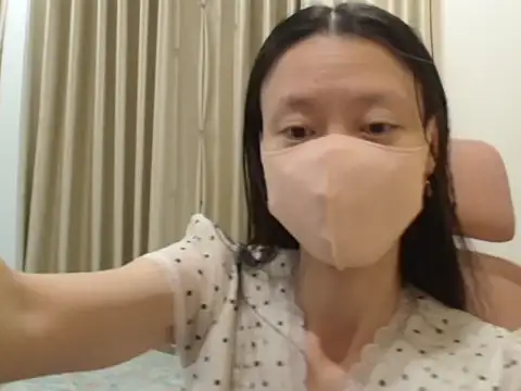 Snapshot of Lil-Cherries chatting on February 15, 2026, 2:47 pm Lil-Cherries online show from February 15, 2026, 2:47 pm