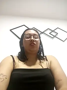 mayte-777 online show from November 17, 2025, 9:53 pm