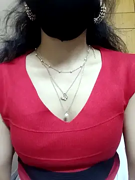 Fairy Pie online show from February 20, 2026, 5:24 pm