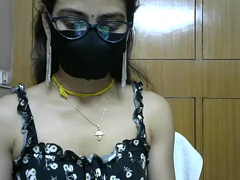 Snapshot of Fairy_Pie chatting on March 15, 2026, 6:58 pm Fairy Pie online show from March 15, 2026, 6:58 pm