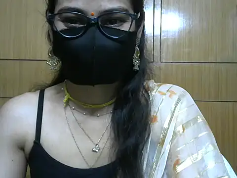 Snapshot of Fairy_Pie chatting on March 21, 2026, 7:50 pm Fairy Pie online show from March 21, 2026, 7:50 pm