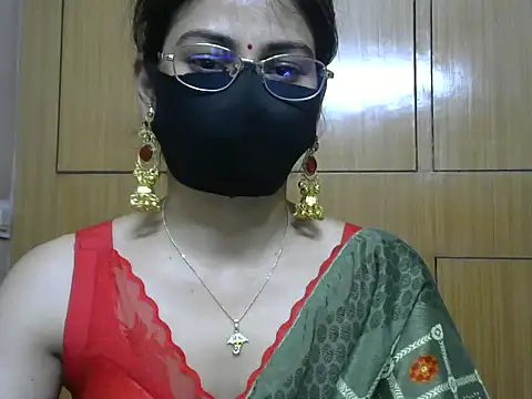 Snapshot of Fairy_Pie chatting on May 29, 2026, 5:22 pm Fairy Pie online show from May 29, 2026, 5:22 pm