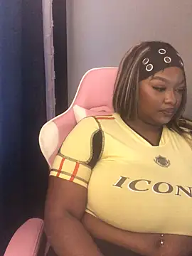 Fxncymuse online show from March 5, 2026, 3:08 pm