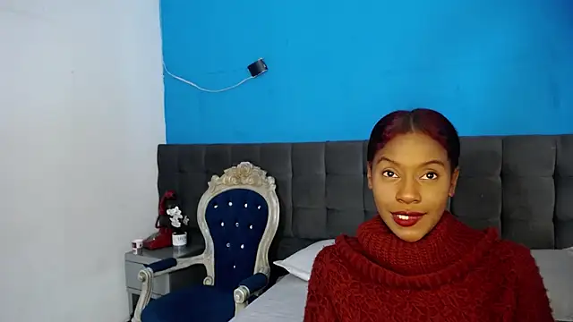 Aliis Love online show from December 3, 2025, 8:29 pm