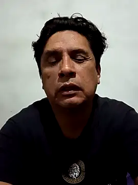 Snapshot of Jona6150 chatting on November 7, 2025, 11:49 pm Jona6150 online show from November 7, 2025, 11:49 pm