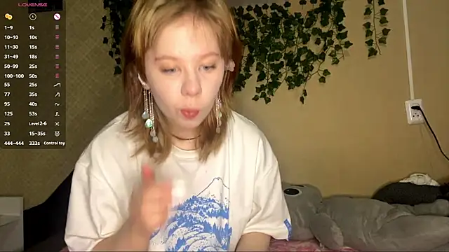 Snapshot of SheritaKohrs chatting on November 9, 2025, 4:11 am SheritaKohrs online show from November 9, 2025, 4:11 am