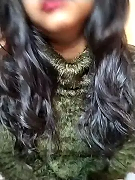 Sexy Divya   online show from February 15, 2026, 10:50 pm