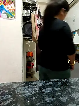 Snapshot of Cutegirl_789 chatting on November 20, 2025, 12:38 pm Cutegirl 789 online show from November 20, 2025, 12:38 pm