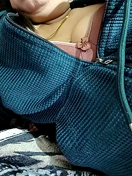 Snapshot of Cutegirl_789 chatting on December 3, 2025, 6:39 pm Cutegirl 789 online show from December 3, 2025, 6:39 pm