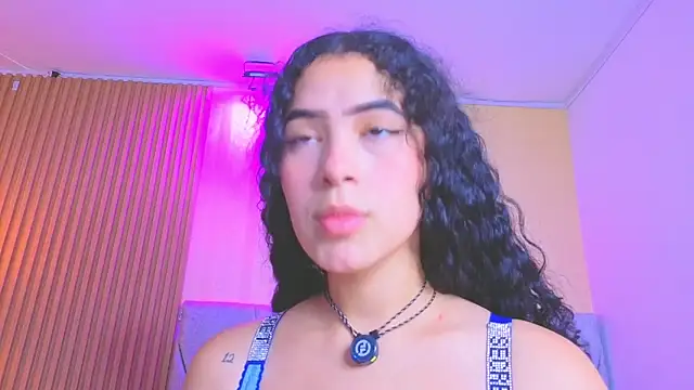 Snapshot of paulina__rose chatting on March 13, 2026, 7:53 pm paulina rose online show from March 13, 2026, 7:53 pm