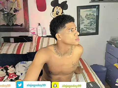 JUANBIGCOCK21CM online show from November 21, 2025, 1:48 am