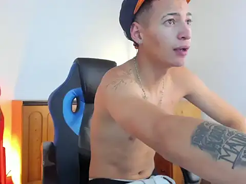 Snapshot of nick_nizz chatting on November 13, 2025, 12:26 pm nick nizz online show from November 13, 2025, 12:26 pm