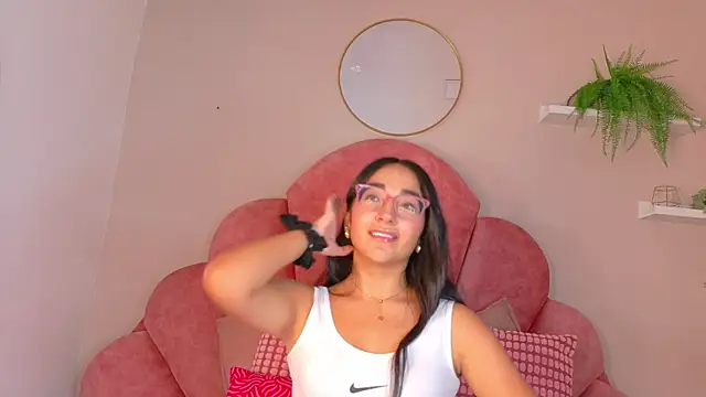 NicoletCherry   online show from November 15, 2025, 7:32 pm