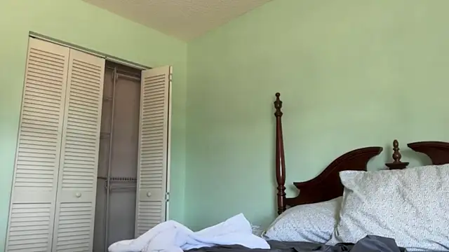 RosieCheeks  online show from May 27, 2026, 4:37 pm