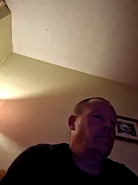 Snapshot of Tyson120 chatting on November 22, 2025, 1:37 am Tyson120 online show from November 22, 2025, 1:37 am