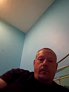 Snapshot of Tyson120 chatting on April 11, 2026, 1:43 am Tyson120 online show from April 11, 2026, 1:43 am