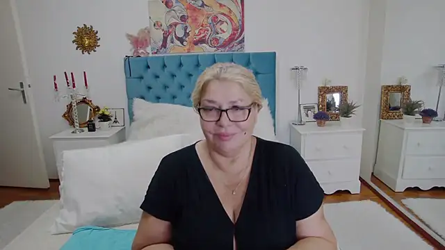 Snapshot of ByaStorm chatting on September 21, 2025, 6:20 pm ByaStorm online show from September 21, 2025, 6:20 pm