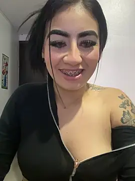 Snapshot of SCARLETT_INK_ chatting on February 7, 2026, 6:17 am SCARLETT INK online show from February 7, 2026, 6:17 am