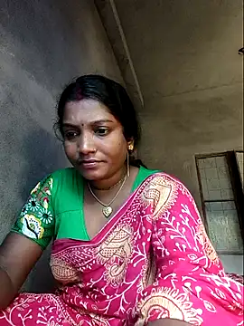 vipmonalisha online show from November 19, 2025, 2:22 am