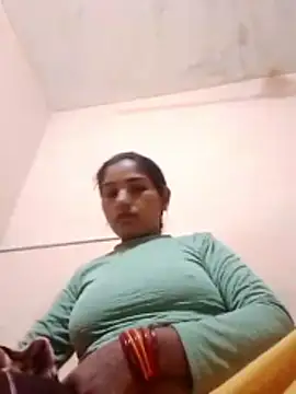 Snapshot of Seema_ji12 chatting on January 7, 2026, 7:55 am Seema ji12 online show from January 7, 2026, 7:55 am