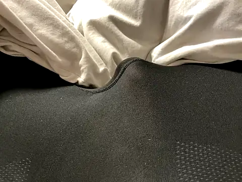 night8082 online show from November 28, 2025, 10:07 am