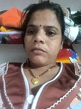 Hot suini online show from March 9, 2026, 5:33 am