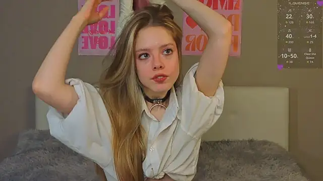 TiffinyMergist online show from January 6, 2026, 6:44 pm