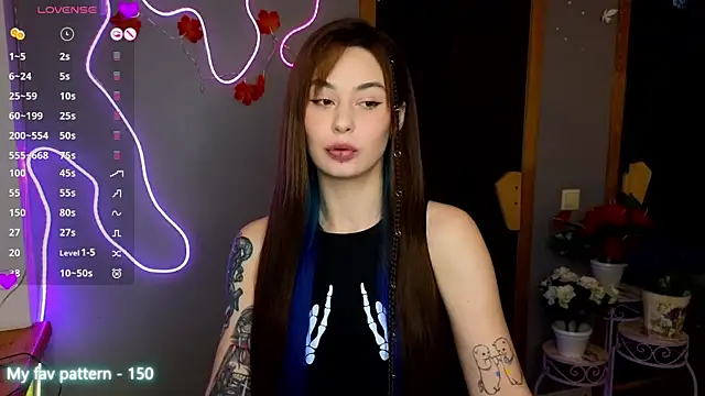 Miss Fortuna online show from November 11, 2025, 12:49 pm