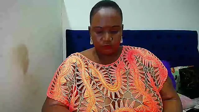 Snapshot of BMWWWXXX chatting on March 3, 2026, 7:47 am BMWWWXXX online show from March 3, 2026, 7:47 am