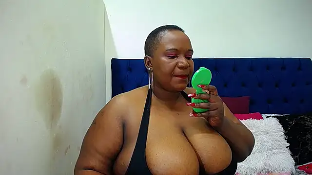 Snapshot of BMWWWXXX chatting on March 25, 2026, 7:36 am BMWWWXXX online show from March 25, 2026, 7:36 am