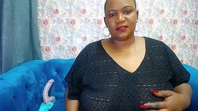 Snapshot of BMWWWXXX chatting on April 13, 2026, 7:36 am BMWWWXXX online show from April 13, 2026, 7:36 am