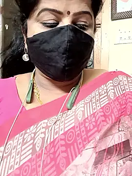 Snapshot of Dhiksha-Rani chatting on November 13, 2025, 7:46 pm Dhiksha-Rani online show from November 13, 2025, 7:46 pm