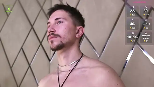 IskellaEvans online show from November 18, 2025, 8:35 pm