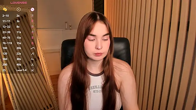  cutie  angel  online show from November 26, 2025, 8:37 am