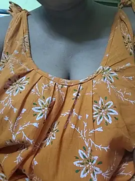 Snapshot of hotjuhi8 chatting on November 13, 2025, 6:29 pm hotjuhi8 online show from November 13, 2025, 6:29 pm