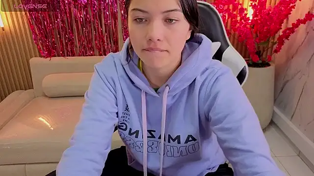 venus velvet tp online show from February 25, 2026, 12:26 pm