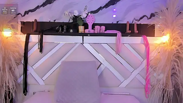  Ashley 777 online show from April 19, 2026, 1:43 pm