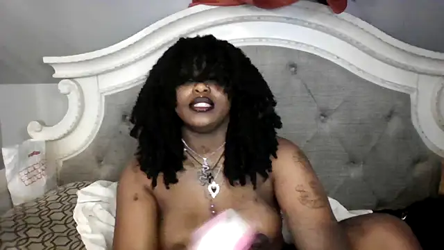 Snapshot of Dusaa_ chatting on November 28, 2025, 12:46 am Dusaa online show from November 28, 2025, 12:46 am