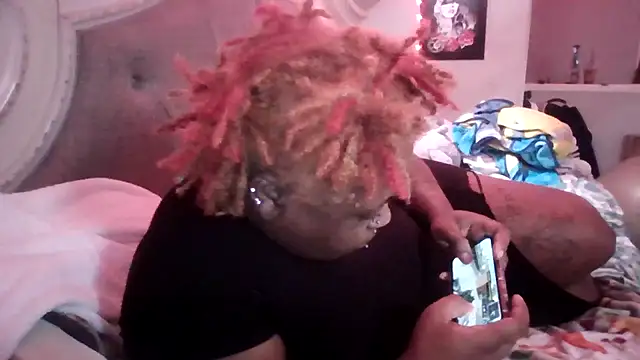 Snapshot of Dusaa_ chatting on January 8, 2026, 7:16 pm Dusaa online show from January 8, 2026, 7:16 pm