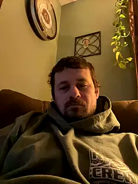 Snapshot of hardwhitemidage chatting on November 14, 2025, 1:21 pm hardwhitemidage online show from November 14, 2025, 1:21 pm