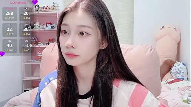 lris-Beauty online show from April 10, 2026, 2:39 am