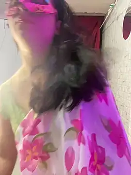 Red Queen 11 online show from November 24, 2025, 5:56 pm