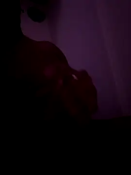 etalonnoir2 online show from November 9, 2025, 11:25 pm